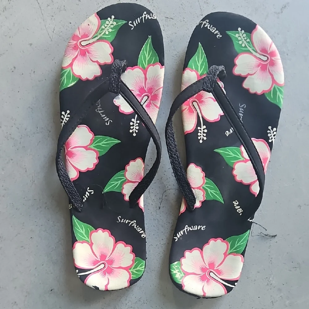 Women's Floral Black Sandals